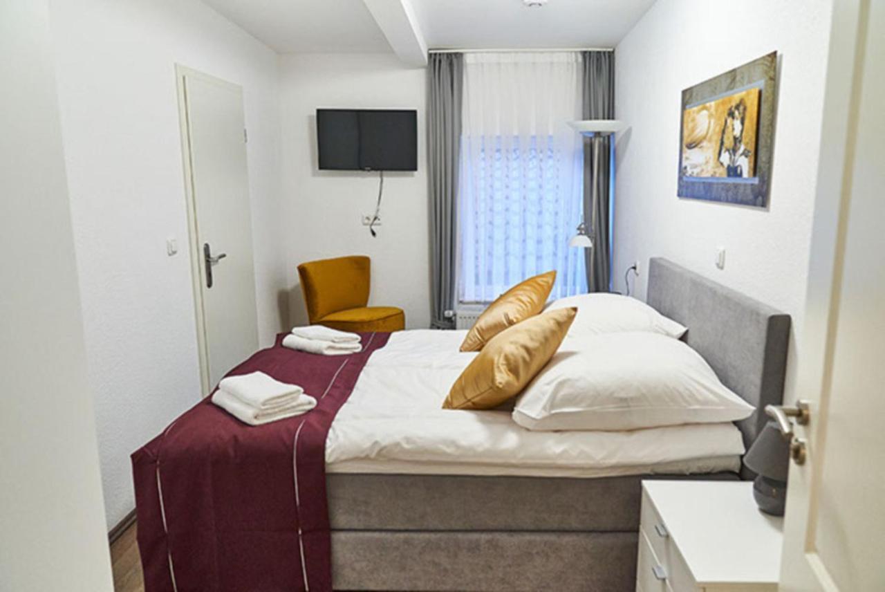 Hotel Kronenkurve Bergkamen Bagian luar foto