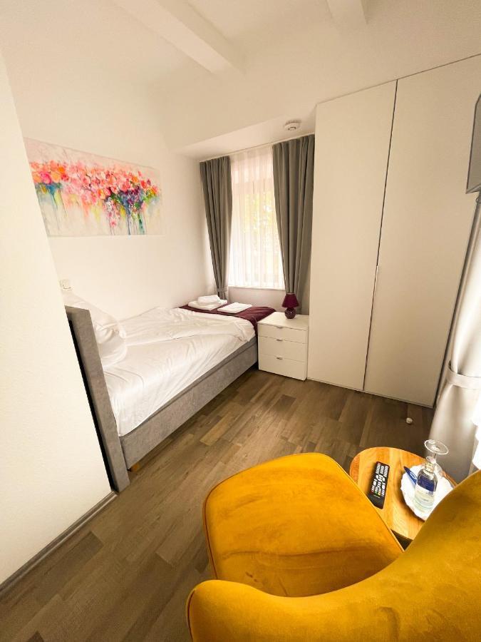 Hotel Kronenkurve Bergkamen Bagian luar foto