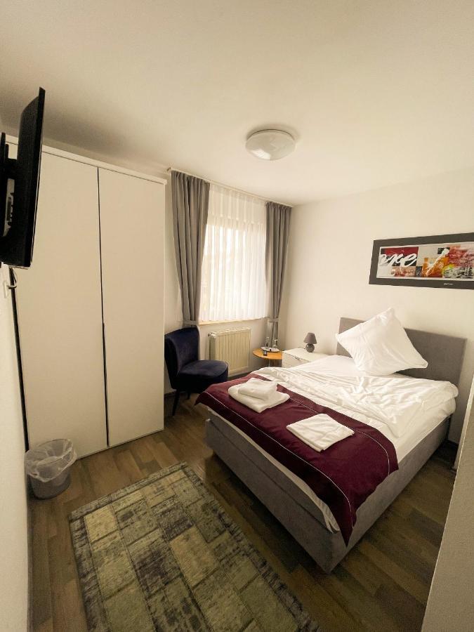 Hotel Kronenkurve Bergkamen Bagian luar foto