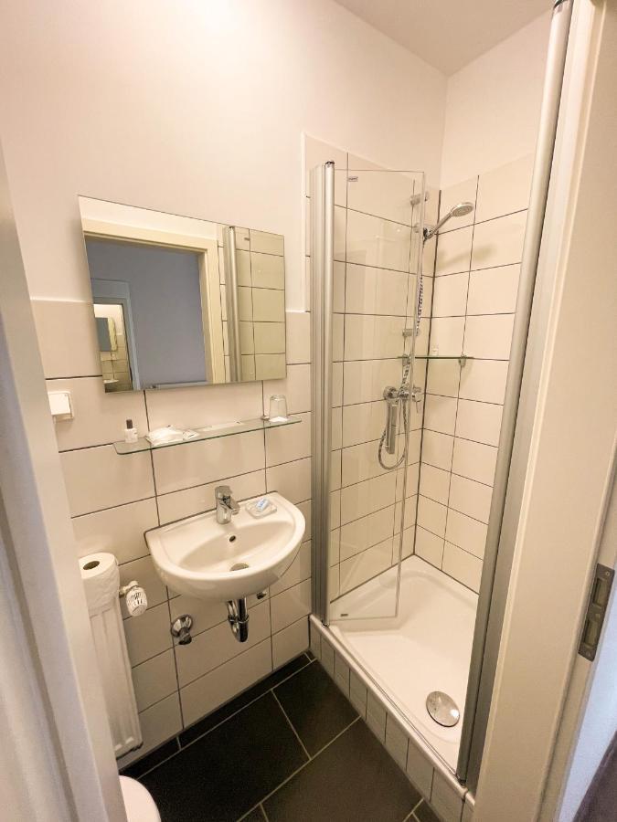 Hotel Kronenkurve Bergkamen Bagian luar foto