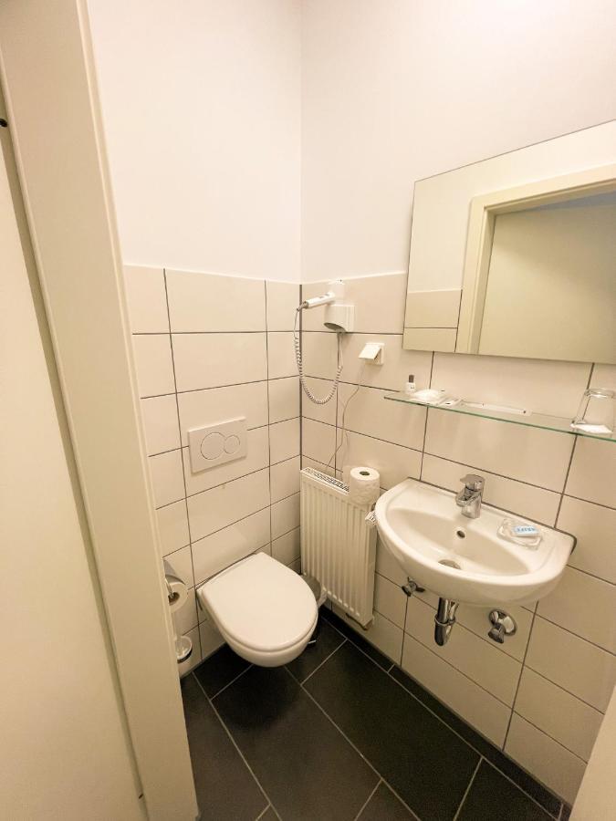 Hotel Kronenkurve Bergkamen Bagian luar foto